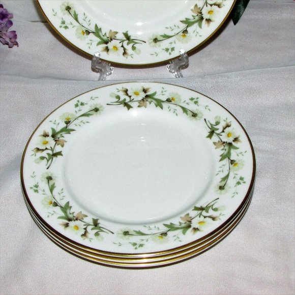 4 Royal Doulton CLAIRMONT Bread Plates TC1033 English Translucent China Floral - Picture 2 of 3